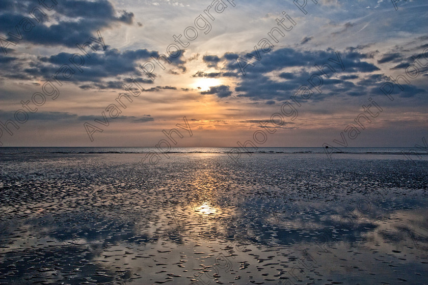 Avanti-Photography-706 
 Blackpool Sunset 
 Keywords: Lancashire, avanti photography, Blackpool, landscape photography, sunset,Lancashire photography,avanti photography.stock image,beach,UK photography
collection: Sunsets , Landscapes and Travel.
description: Landscapes,sunsets and people from my travels here and abroad.